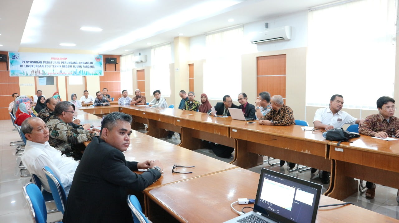 Workshop penyusunan peraturan perundang-undangan diselenggarakan PNUP menghadirkan pemateri dari Biro Hukum dan Organisasi Kemenristekdikti.[Foto:/Ist]