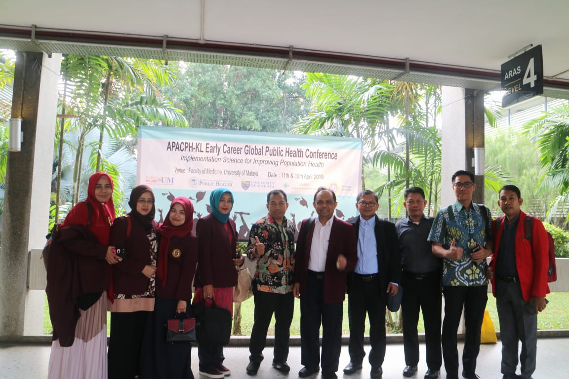 Mahasiswa Program Doktor FKM Unhas menghadiri sekaligus menjadi presenter pada conference international APACPH-KL.[Foto:/Ist.]