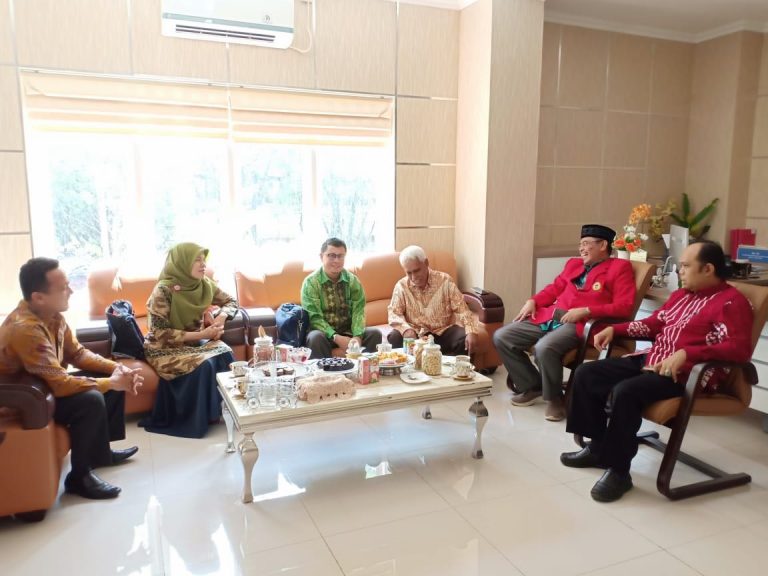 FKM Unsri Perkuat Kerjasama Bidang Akademik dan Riset dengan FKM Unhas