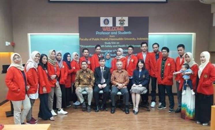 Perkuat Kompetensi, Mahasiswa S2 K3 FKM Unhas Belajar ke Bangkok