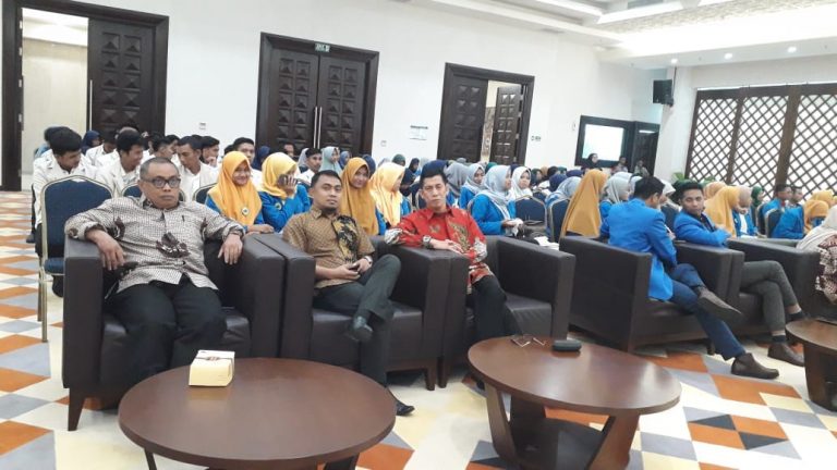 Bareng Ketua, Mahasiswa STIE Bone Rame-rame ke Bank Indonesia. Ini Tujuannya