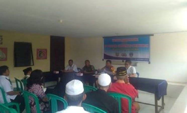 Ciptakan Situasi Aman, Kapolsek Duduk Bersama Masyarakat