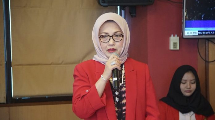 Rektor Unhas, Prof Dr Dwia Aries Tina Pulubuhu saat memaparkan pencapaian Unhas selama tahun 2018 dan target di tahun 2019.[Foto:/Ist.]