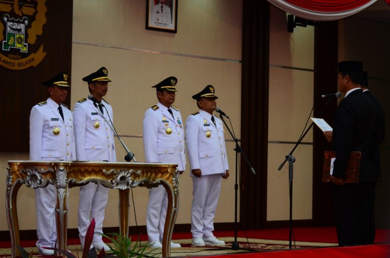 Nurdin Abdullah Lantik Bupati Wajo dan Luwu 