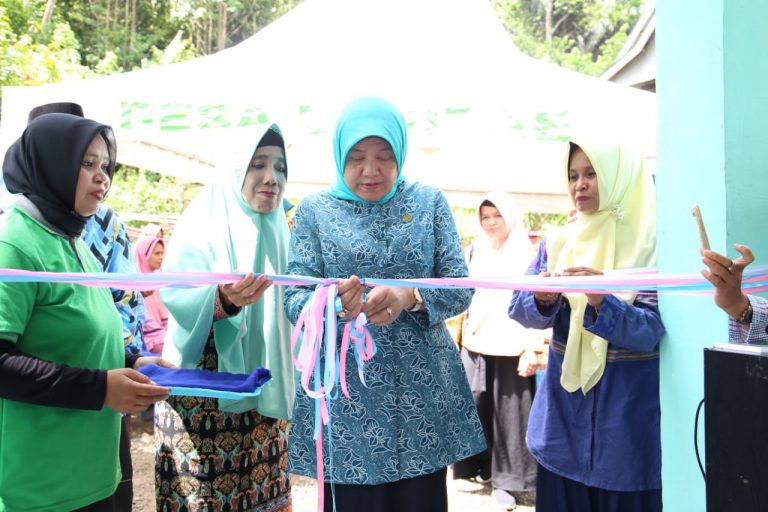 Peduli Germas, Bunda PAUD Barru Telusuri Dusun Terpencil