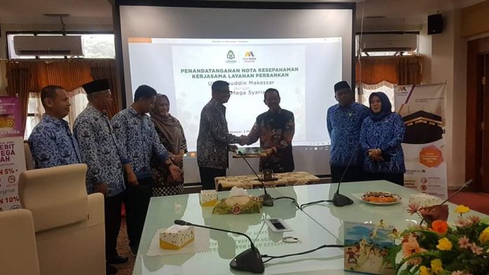 Penandatanganan MoU UIN Alauddin Makassar dengan Bank Mega Syariah.[Foto:/Ist.]