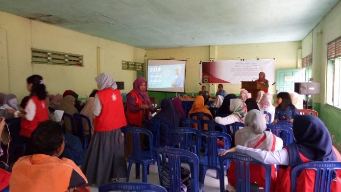 Pelatihan Kader Dusun sebagai bagian dari program kerja KKN di Desa Pa'lalakkang, Kabupaten Takalar. (FOTO: IST)