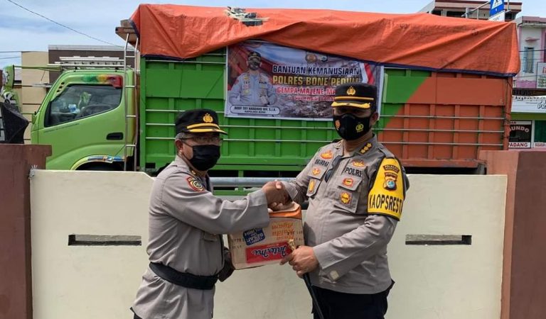 Polres Bone Salurkan Bantuan Kemanusiaan, Kapolda Sulbar Ucapkan Terima Kasih