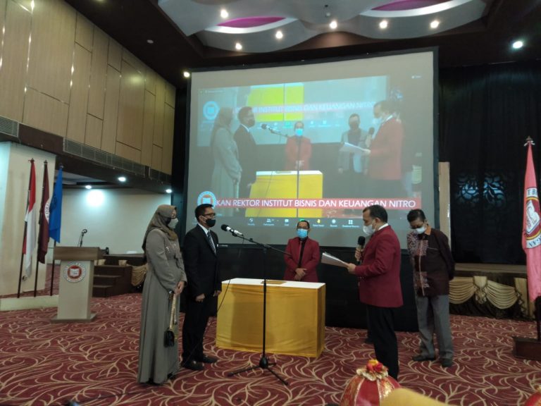 Dr H Moh Hatta Alwi Hamu Resmi di Lantik Menjadi Rektor IBK Nitro