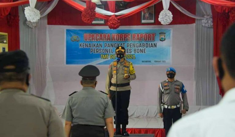 Jelang Purnabakti, Polisi di Bone Ini Naik Pangkat