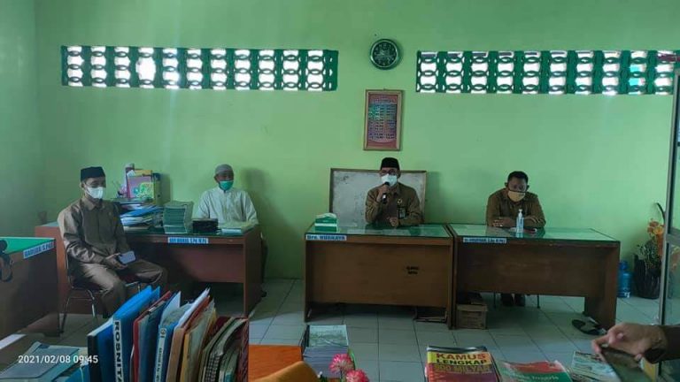 Pantau 5M di Ponpes dan Madrasah, Kakan Kemenag Bone Lakukan Ini