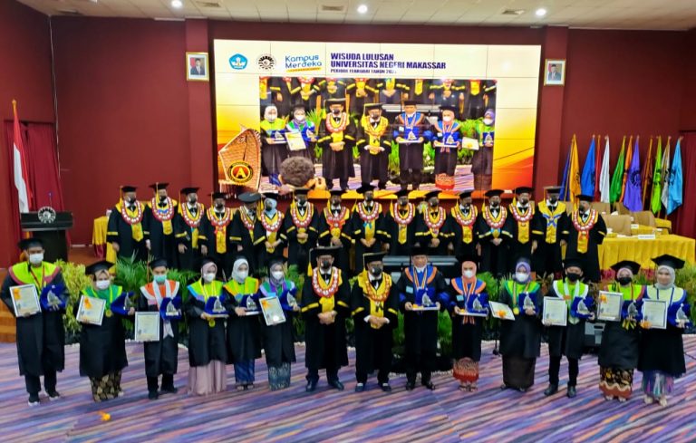 Cetak 1000 Alumni Baru, Rektor UNM Dorong Lulusan Jadi Enterpreneur