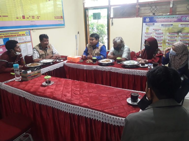 Dinas Perpustakaan Kota Makassar Lakukan Program Sentuh Pustaka di SD Negeri Borong