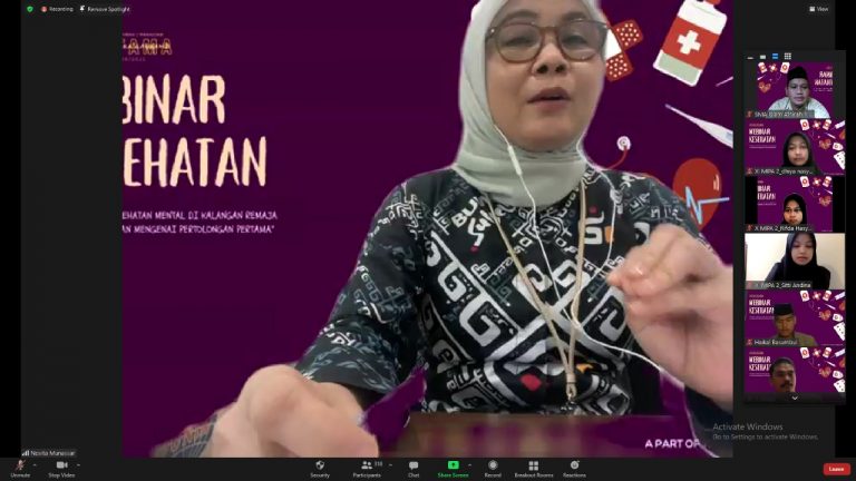 OSIS SMA Islam Athirah Gelar Webinar Kesehatan, Kepsek: Mereka Pandai Baca Situasi