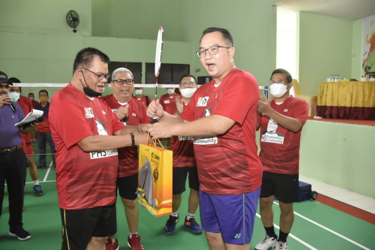 Enam Rektor Perguruan Tinggi Negeri Kumpul di GOR FIK UNM