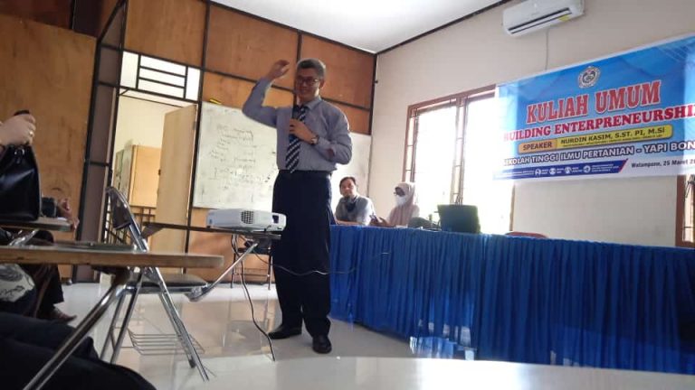 STIP YAPI Bone Tumbuhkan Jiwa Entrepreneurship Mahasiswa