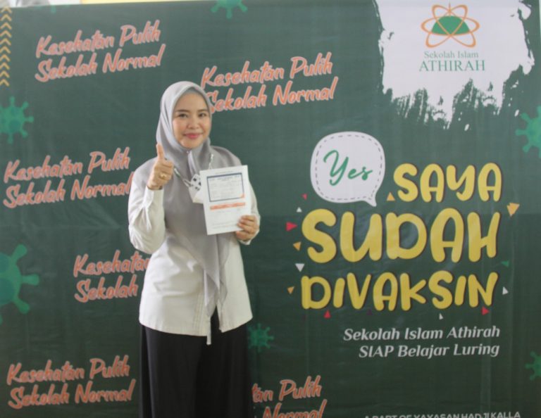 80% Guru dan Karyawan Sekolah Islam Athirah Telah Divaksin, Direktur: Siap Tatap Muka Lansung