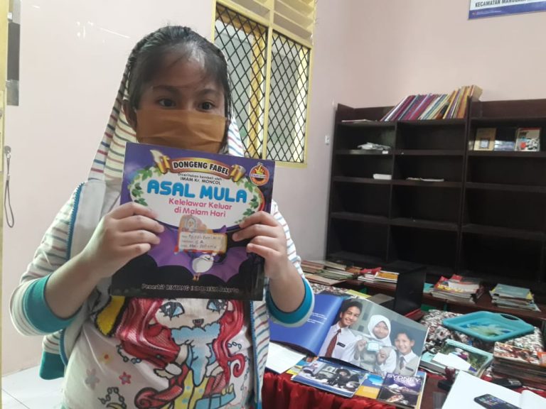 Perpustakaan SD Negeri Borong Siap Diakreditasi