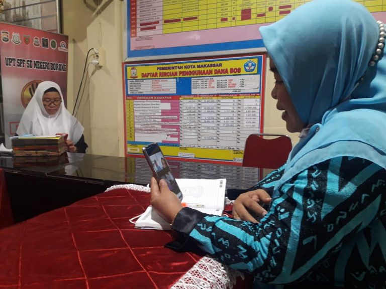 SD Negeri Borong Sosialisasikan Bunda Pustaka