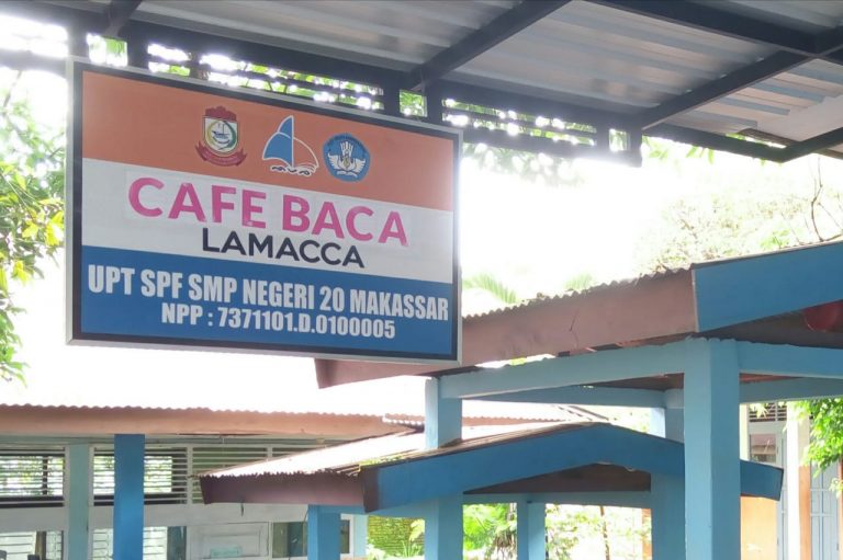 Bukan Makanan, Kafe di SMP Negeri 20 Makassar Sajikan Menu ini