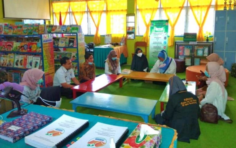 Enam Perpustakaan Sekolah di Makassar Meningkat Nilai Komponen Akreditasi