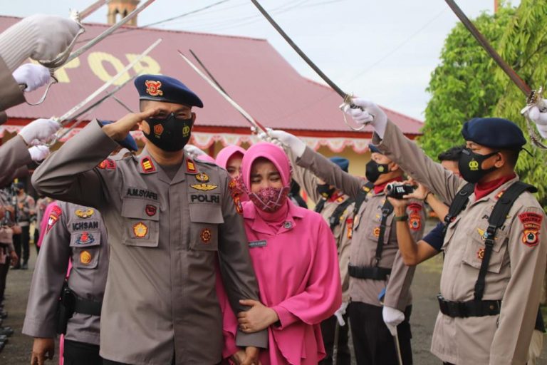 Pelepasan Wadanyon C Pelopor di Mako Brimob Bone Berlangsung Haru