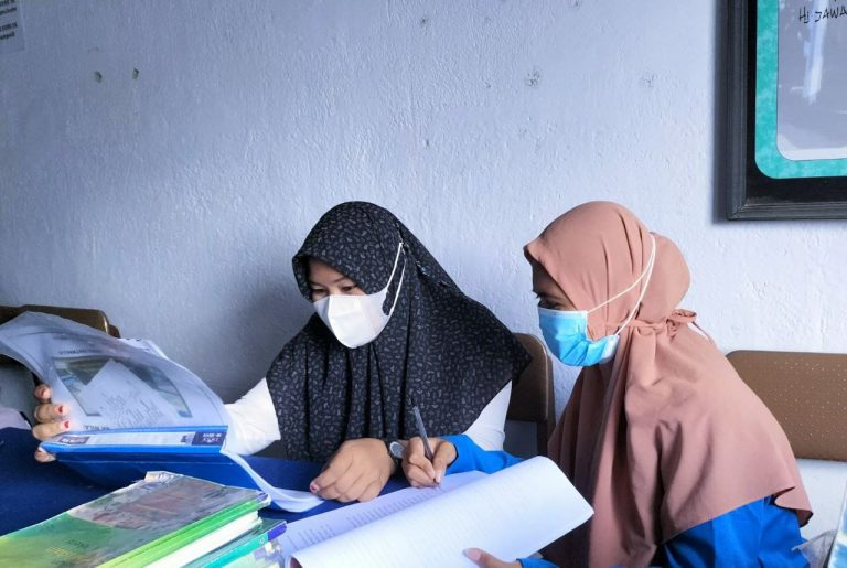 Siswa Keluhkan Kesulitan Pelajaran Matematika dengan Belajar Daring