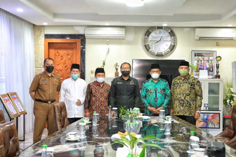 Pastikan Musda MUI Sulsel Sesuai Prokes, Wali Kota Danny Siapkan Sejumlah Antigen dan Prokes Ketat