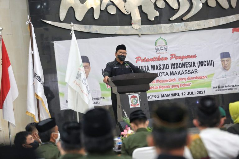 Serukan Cinta Masjid, Danny Pomanto Ajak Warga Perbanyak Syiar