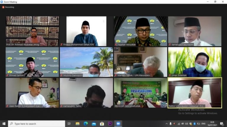 Tim Asesor BAN-PT Visitasi Akreditasi Prodi S2 KPI UIN Alauddin Makassar Secara Daring