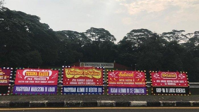 Belum Cukup, Kini Kampus UI Dibanjiri Karangan Bunga Berisi Sindiran untuk Sang Rektor Ari Kuncoro
