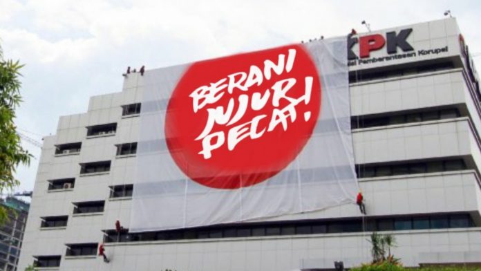 Hari Ini 73 Pegawai KPK Resmi Dipecat : Saya Bangga Diberhentikan