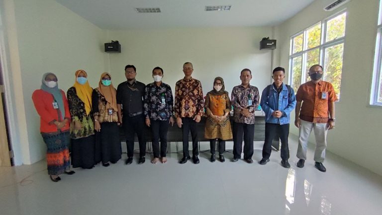 KPPN Watampone Gelar Bimtek On The Spot di MAN 1 Soppeng