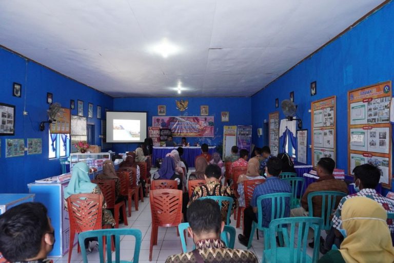 Bimtek Keuangan Desa di Bone Dihadiri Pemdes dari Wajo