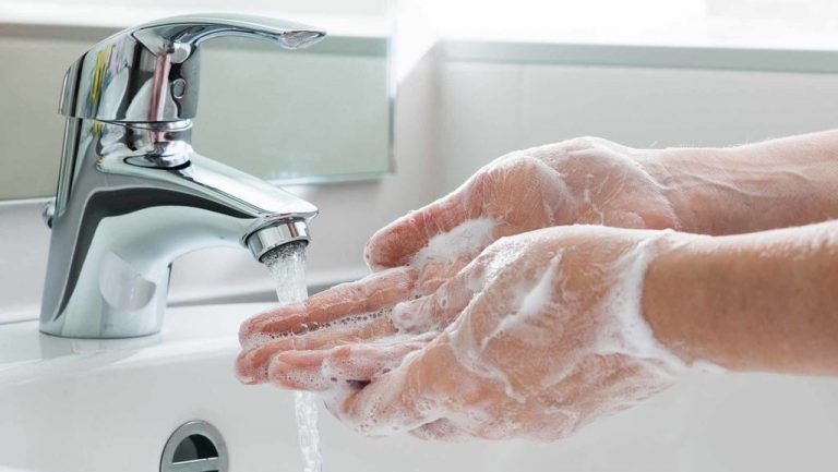 7 Cara Mencuci Tangan yang Benar Menurut WHO