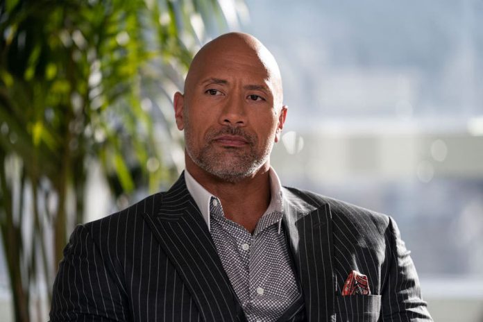 Dwayne Johnson Berminat Menjadi Aktor James Bond Berikutnya