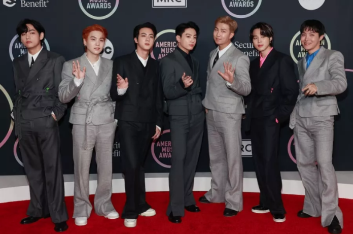 Sejarah Baru BTS Memenang Artist Of The Year Di American Music Awards 2021