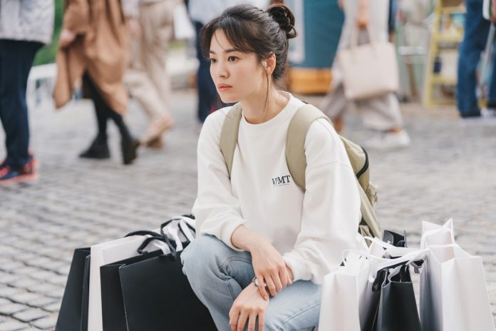 Usia 40, Song Hye Kyo Tampak Memukau dalam Drama Terbarunya