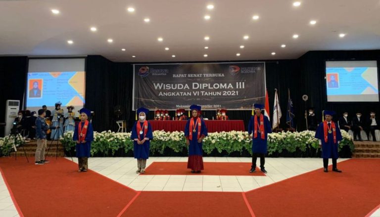 Polibos Gelar Wisuda Diploma III ke – VI, Inilah Wisudawan Terbaik