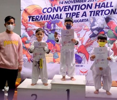 Selamat ! Jan Ethes, Cucu Jokowi Juara 1 Pertandingan Taekwondo