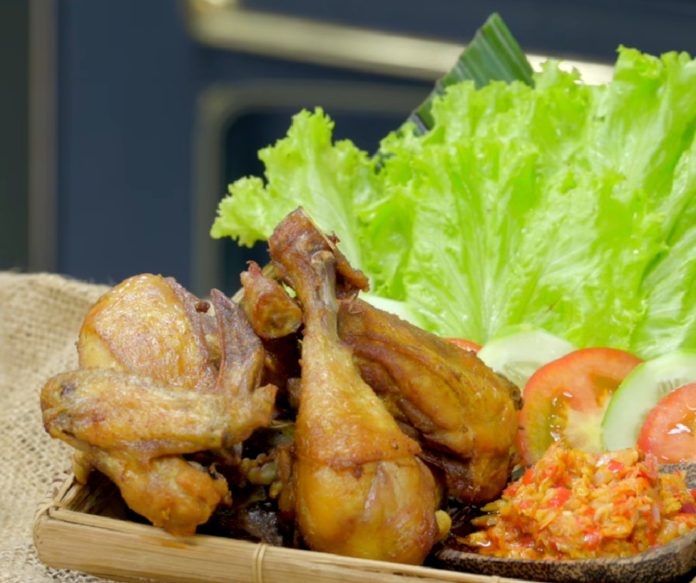 Ayam Goreng Bumbu Kering, Enak Disantap Bersama Keluarga