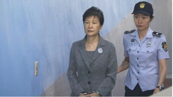 Park Geun Hye, Mantan Presiden Korea Selatan di Hukum 22 Tahun Penjara