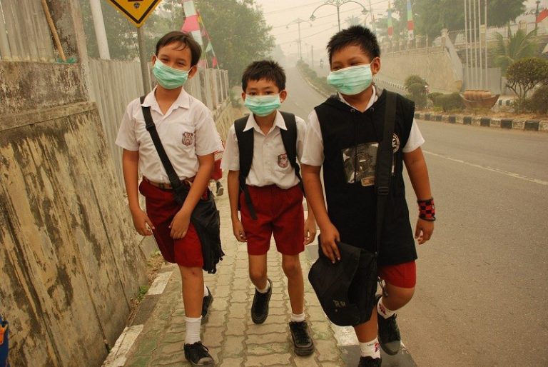 Varian Omicron Tiba di Indonesia, Bagaimana Nasib Sekolah Tatap Muka?