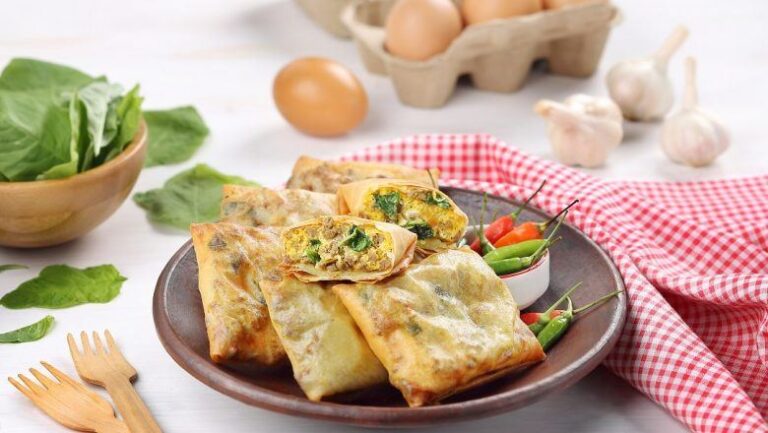 Resep Martabak Telur, Camilan yang Nikmat dan Renyah