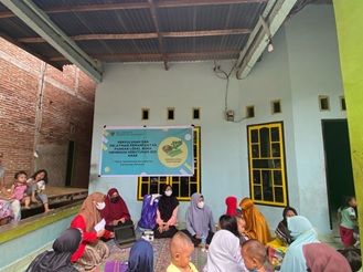 Mahasiswa PBL II FKM Unhas Gelar Penyuluhan dan Pelatihan Pemanfaatan Pangan Lokal Guna Penuhi Gizi Anak