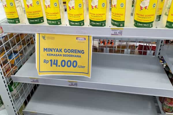 Betulkah Ada Minyak Goreng Seharga Rp 14.000 ?