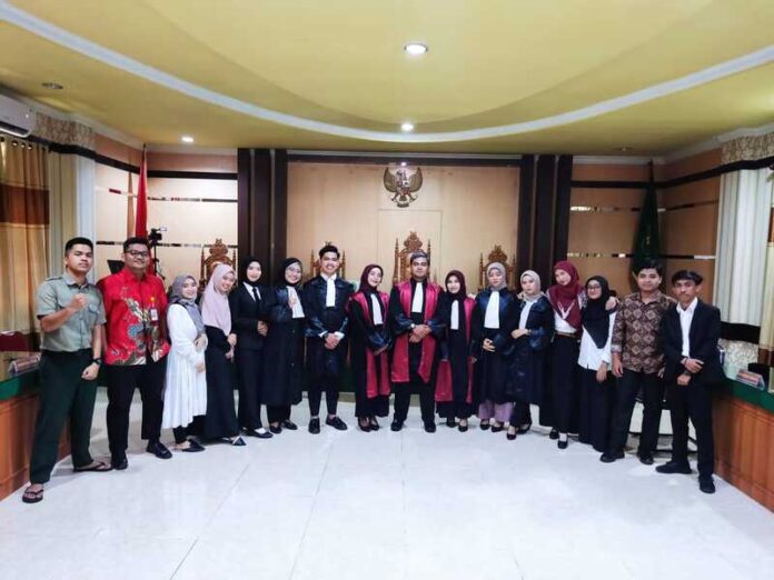 Mahasiswa UIN Alauddin Raih Hakim Terbaik NMCC Piala Mahkamah Agung ke-XXIV