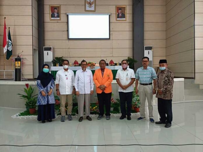 Staf Ahli Kemendes PDTT Hadiri FGD Prodi Perbankan Syariah UIN Alauddin