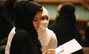 Beredar Sejumlah Mahasiswi Muslim India Dilarang Masuk Kampus untuk Belajar