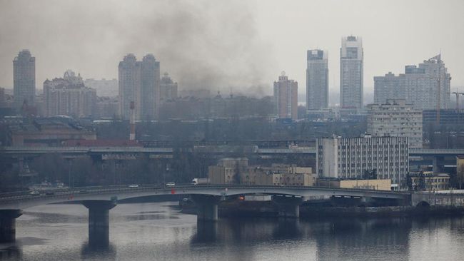 Rusia Bombardir Kota Kiev Ukraina dengan Rudal, Korban Berjatuhan
